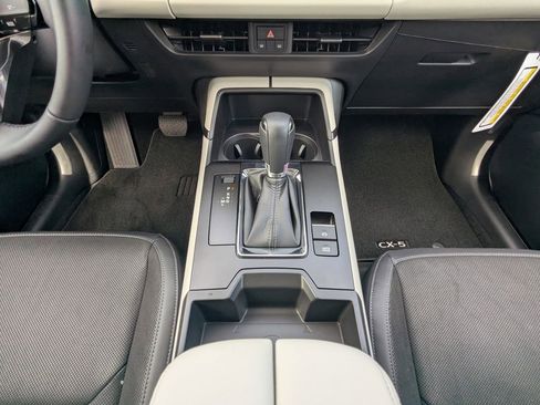 New 2026 MAZDA CX-5 Select AWD/4WD image 19