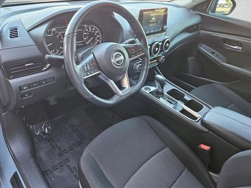 Used 2025 Nissan Sentra SV w/ All-Weather Package image 10