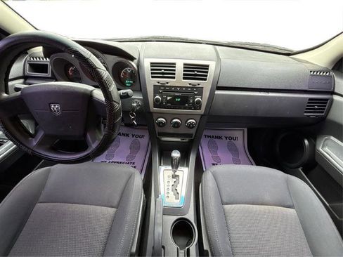 Used 2010 Dodge Avenger SXT FWD image 25