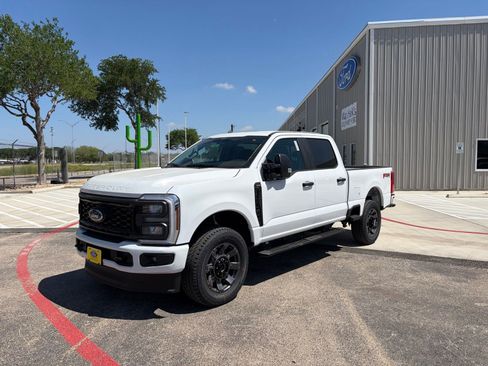 New 2026 Ford F250 XL image 1