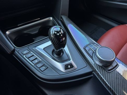 Used 2018 BMW M3 RWD image 17
