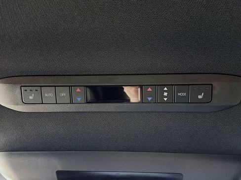 New 2026 Toyota Sienna Platinum AWD/4WD image 22