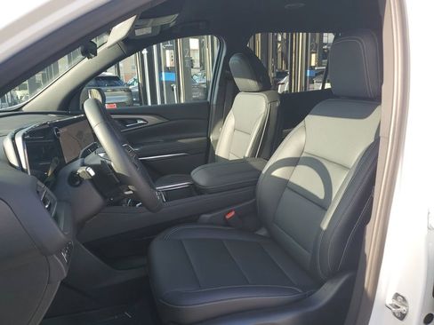 New 2026 Chevrolet Traverse LT w/ Midnight/Sport Edition image 18