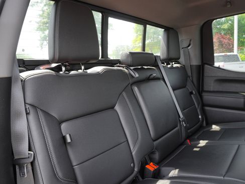 Used 2020 GMC Sierra 1500 SLT w/ SLT Premium Plus Package AWD/4WD image 31