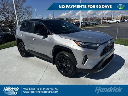 Certified 2024 Toyota RAV4 XSE image 1