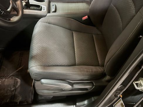 Used 2017 Honda Ridgeline Sport image 22