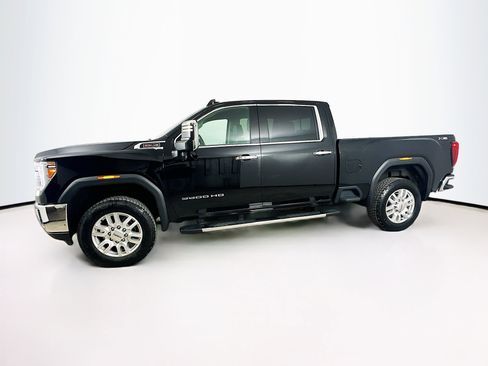 Used 2022 GMC Sierra 3500 SLT w/ SLT Premium Package image 9