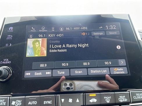 Used 2018 Honda Odyssey Elite image 22