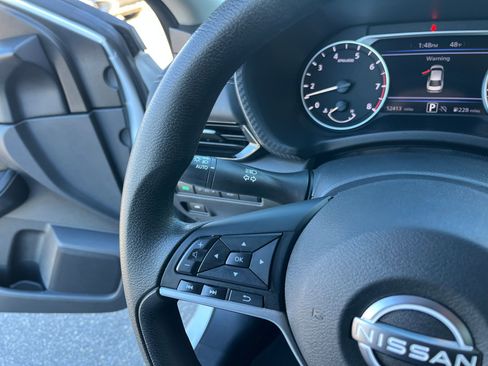 Used 2024 Nissan Sentra SV image 30