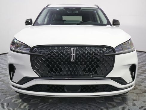 New 2026 Lincoln Aviator Reserve w/ Jet Appearance Package AWD/4WD image 10