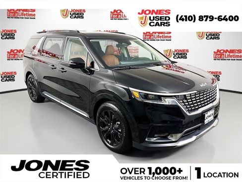 Used 2024 Kia Carnival SX FWD image 1