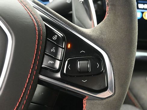 Used 2023 Chevrolet Corvette Stingray Premium Conv w/ Z51 Performance Package image 14