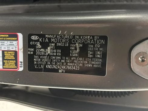 Used 2019 Kia Soul FWD image 28
