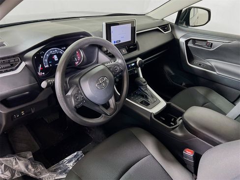 Certified 2025 Toyota RAV4 LE image 10