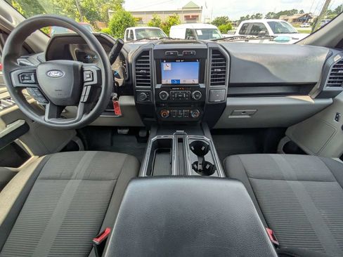Used 2018 Ford F150 XL w/ Equipment Group 101A Mid AWD/4WD image 14