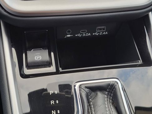 Certified 2024 Subaru Outback Premium image 27