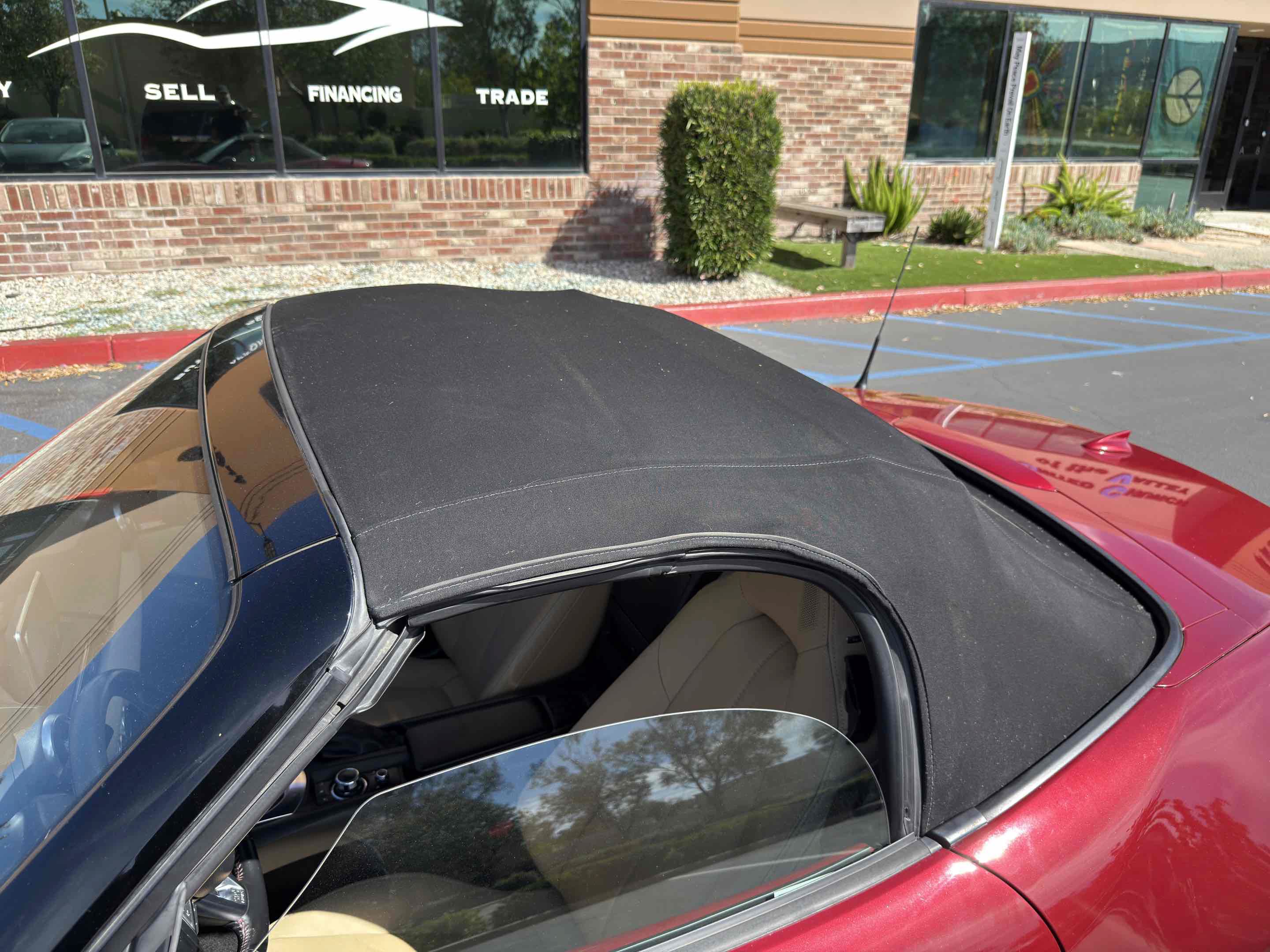 Used 2016 MAZDA MX-5 Miata Grand Touring RWD image 26