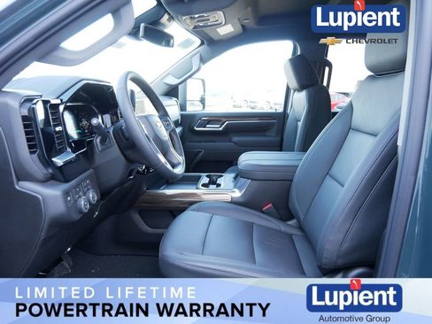 New 2026 Chevrolet Silverado 3500 LT w/ All Star Edition image 14