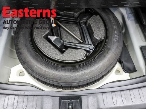 Used 2024 Toyota RAV4 LE image 21