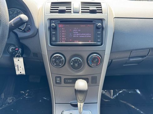 Used 2013 Toyota Corolla S FWD image 15