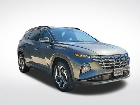 Used 2023 Hyundai Tucson Limited w/ Cargo Package AWD/4WD image 6