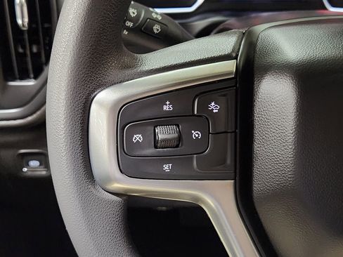 Used 2022 Chevrolet Silverado 1500 Custom w/ Safety Confidence Package image 47