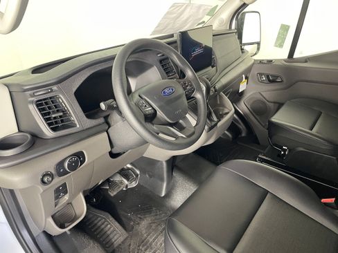 New 2026 Ford Transit 250 148 Medium Roof Extended AWD image 3