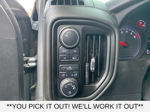 Used 2023 Chevrolet Silverado 1500 Custom AWD/4WD image 13