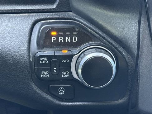 Used 2020 RAM 1500 Big Horn AWD/4WD image 18