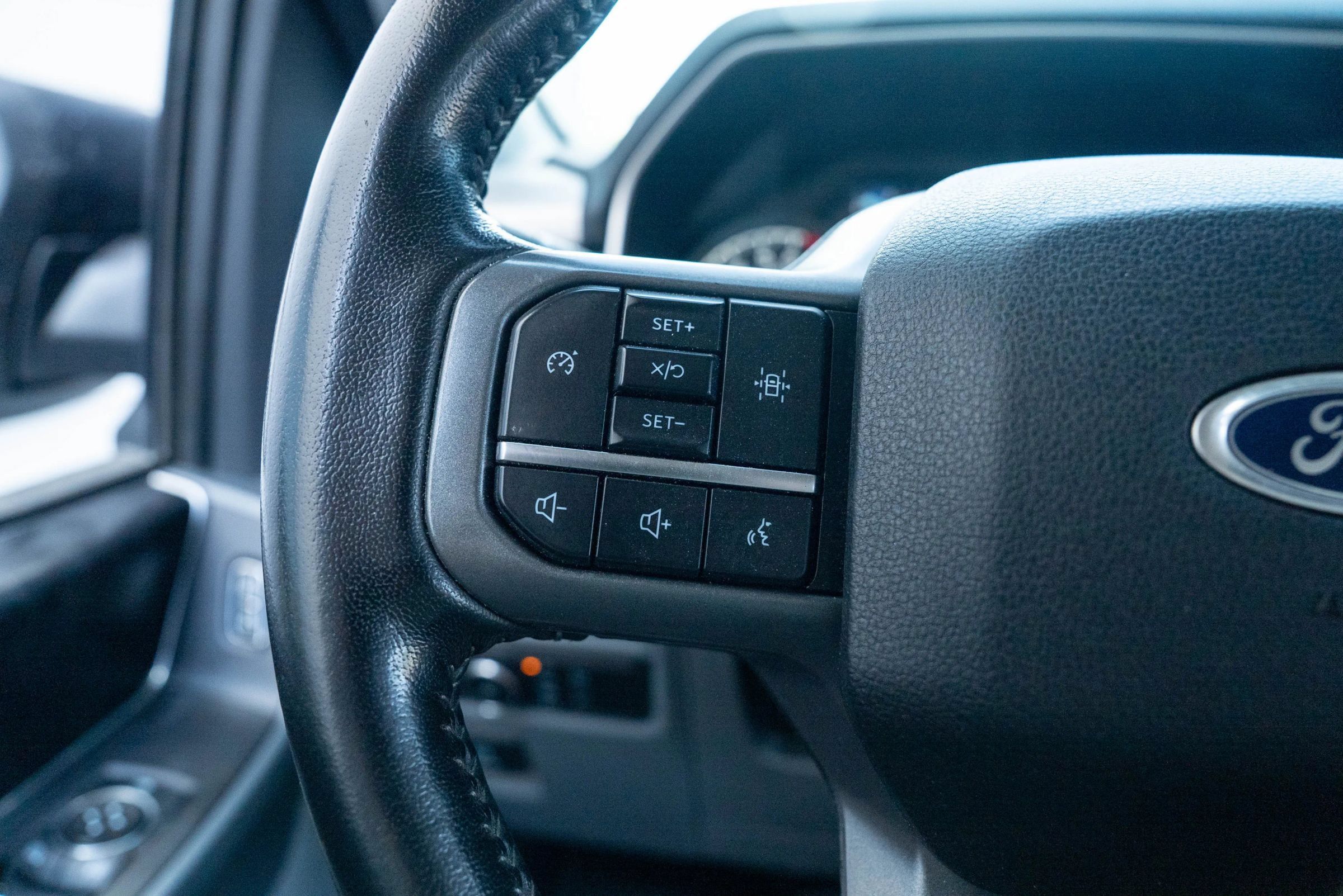 Used 2022 Ford F150 XLT AWD/4WD image 25