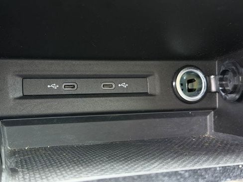 Used 2024 Volkswagen Taos S FWD image 19