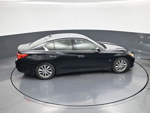 Used 2017 INFINITI Q50 3.0t Premium w/ 3.0T Premium Plus Package image 31