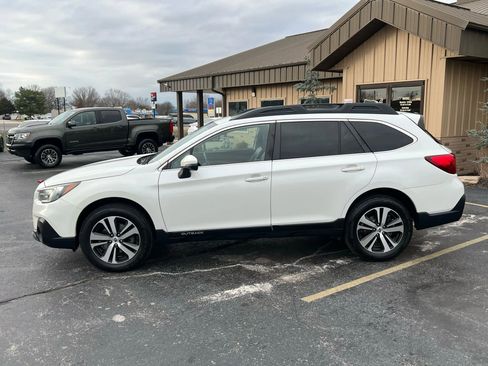 Used 2019 Subaru Outback 2.5i Limited image 26