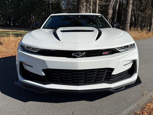 Used 2024 Chevrolet Camaro SS image 9