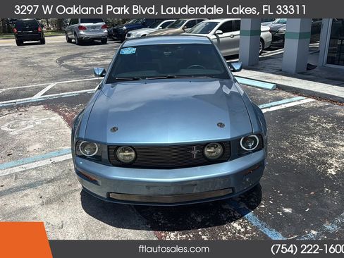 Used 2008 Ford Mustang Premium RWD image 3