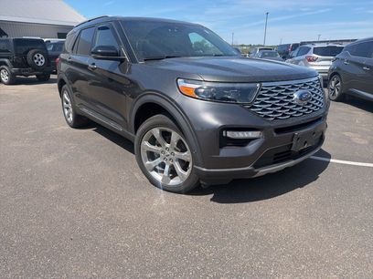 Used 2020 Ford Explorer Platinum w/ Premium Technology Package