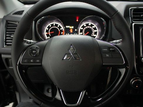 New 2026 Mitsubishi Outlander Sport LE AWD/4WD image 8