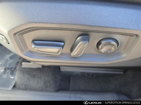 Used 2024 Toyota Tundra Platinum image 15