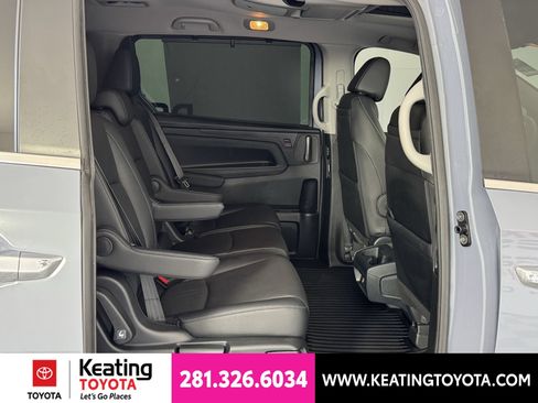 Used 2024 Honda Odyssey Touring image 18