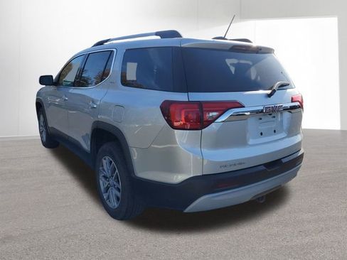 Used 2018 GMC Acadia SLT image 14