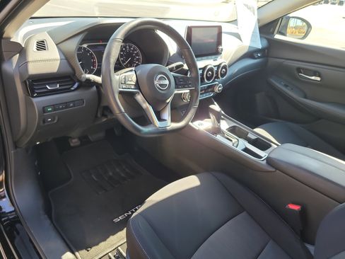 Used 2025 Nissan Sentra SV w/ All-Weather Package image 17