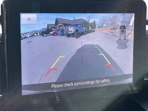 Used 2020 Ford Explorer XLT w/ Equipment Group 202A image 15