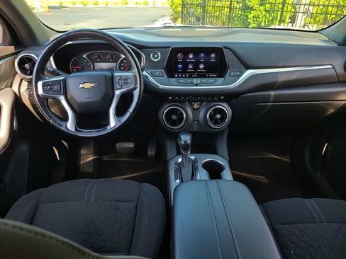 Used 2020 Chevrolet Blazer LT FWD image 15
