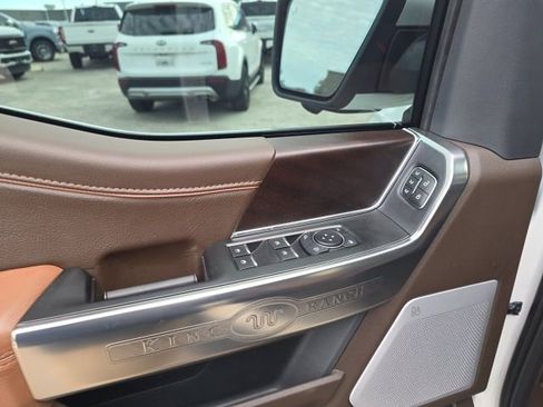 Used 2025 Ford F150 King Ranch w/ FX4 Off-Road Package image 10