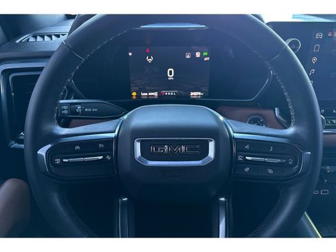 Used 2023 GMC Canyon AT4 w/ AT4 Premium Package image 25