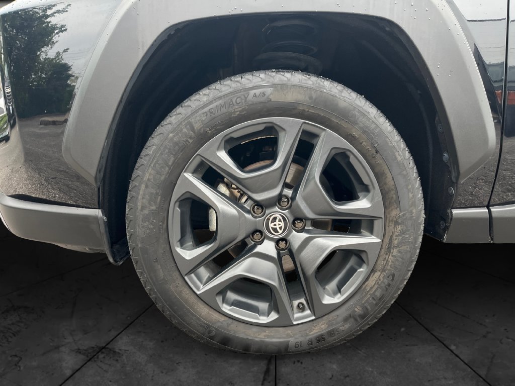 Used 2024 Toyota RAV4 Adventure AWD/4WD image 14