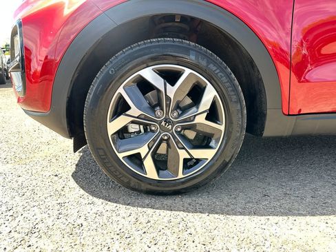 Used 2020 Kia Sportage EX AWD/4WD image 11
