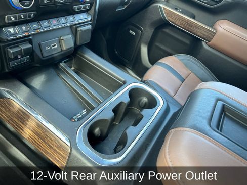 Used 2022 Chevrolet Silverado 3500 High Country AWD/4WD image 21