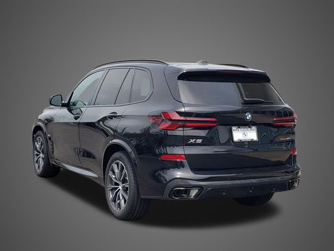 New 2026 BMW X5 xDrive40i AWD/4WD image 7