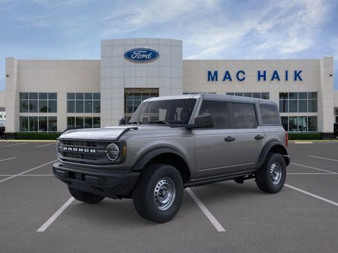 New 2025 Ford Bronco 4-Door image 1